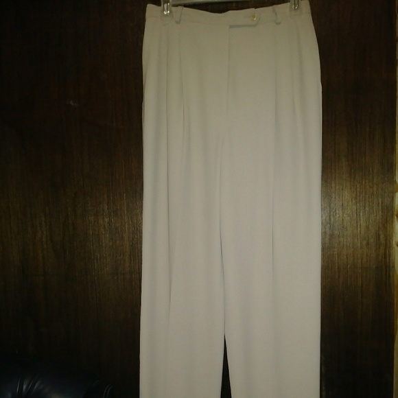 Alex New York - Picture 1 of 3